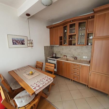 Zogu Apartments - City View Приштина Екстер'єр фото
