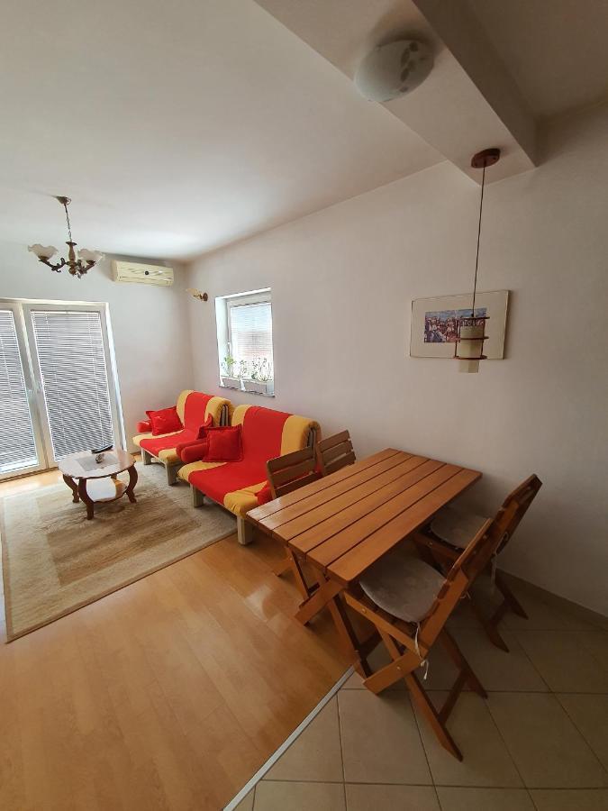 Zogu Apartments - City View Приштина Екстер'єр фото