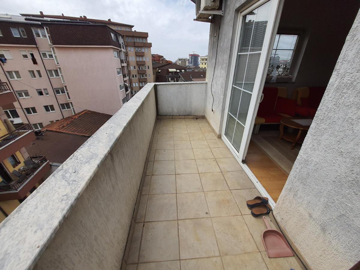 Zogu Apartments - City View Приштина Екстер'єр фото
